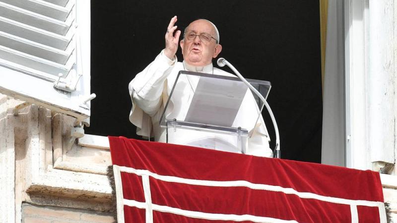 «البابا» يندد بالعنف ضد المرأة بعد تصاعد حوادث قتل النساء بإيطاليا