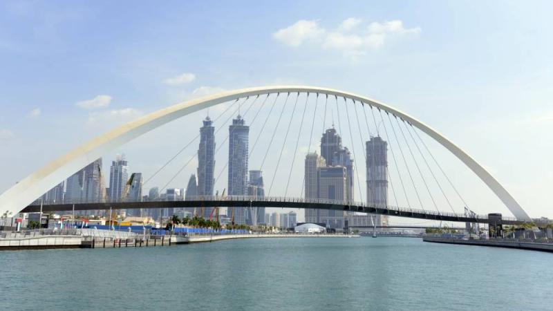 القطاع الخاص في دبي يختتم 2023 بأفضل أداء في 16 شهراً