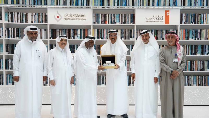 تعاون بين مكتبة محمد بن راشد وندوة الثقافة تعاون بين مكتبة محمد بن راشد وندوة الثقافة