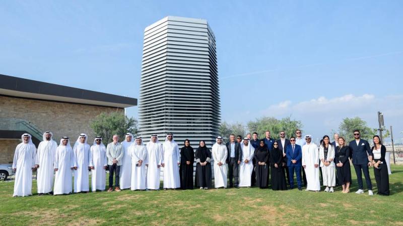 «بيئة أبوظبي» ومُدن العقارية يعلنان تشغيل أول برج لتنقية الهواء في المنطقة