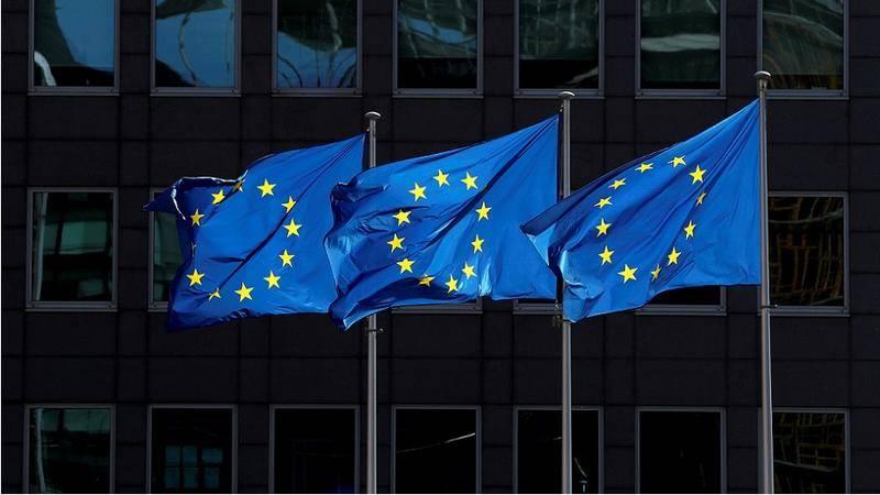 «ميتا» و«تيك توك» تقاضيان الاتحاد الأوروبي