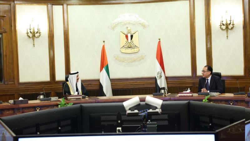 رئيس الوزراء المصري وغباش يؤكدان تميّز علاقات البلدين الأخوية