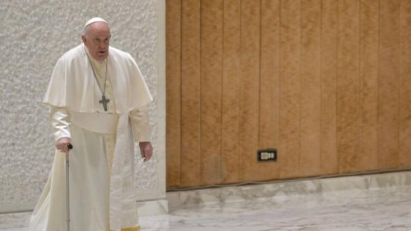 الفاتيكان: البابا يلغي اجتماعاته بسبب الإنفلونزا