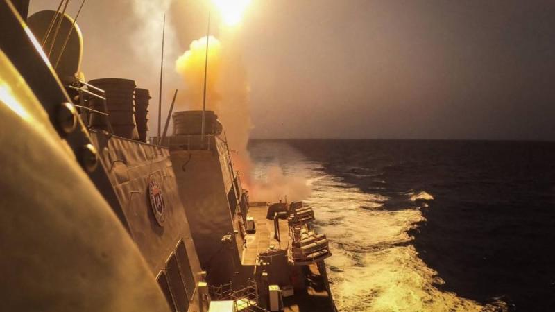 واشنطن تستهدف مسيّرات جوية وبحرية وصواريخ تابعة للحوثيين