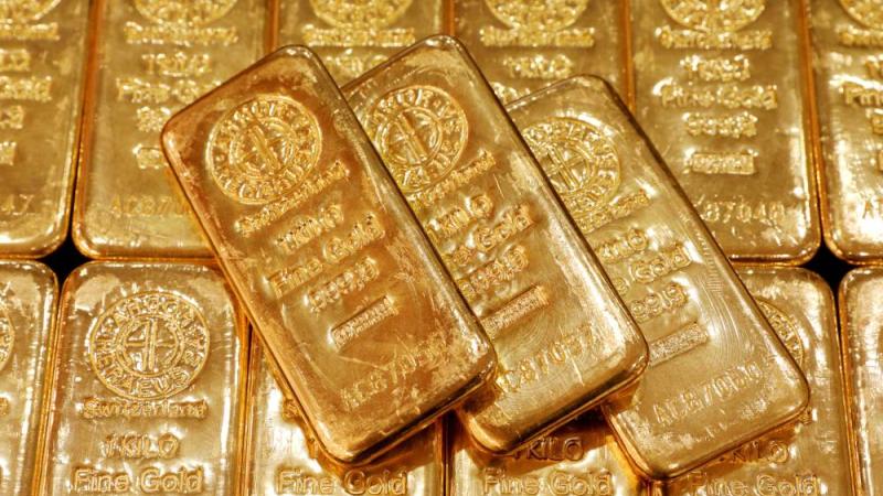 الذهب يلمع فوق 2166 دولاراً مع آمال بخفض أسعار الفائدة في يونيو