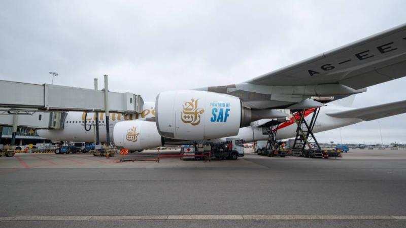 طيران الإمارات تبدأ استخدام الوقود المستدام لرحلاتها من أمستردام