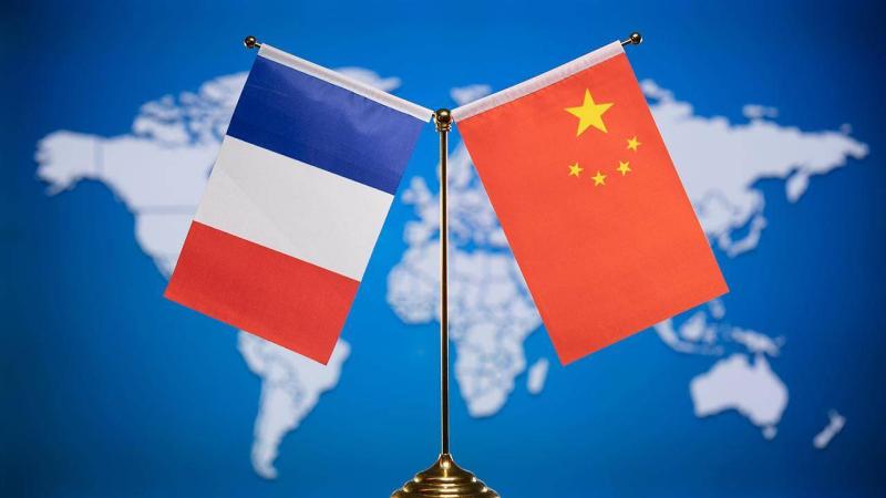 في الذكري الـ60 للعلاقات الدبلوماسية.. وزير الخارجية الفرنسي يزور الصين