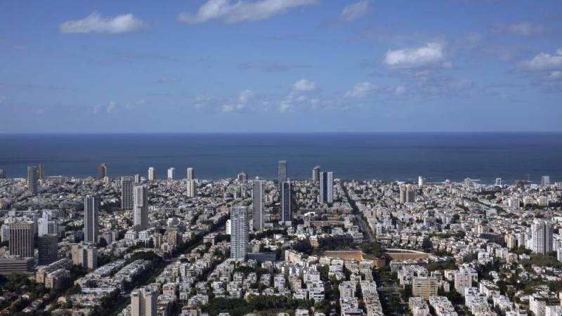 إصابة 4 شرطيين بجروح في عملية دهس شمال شرق تل أبيب