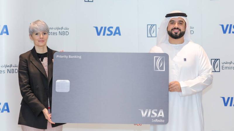 «الإمارات دبي الوطني» يطلق بطاقة لأصحاب الثروات