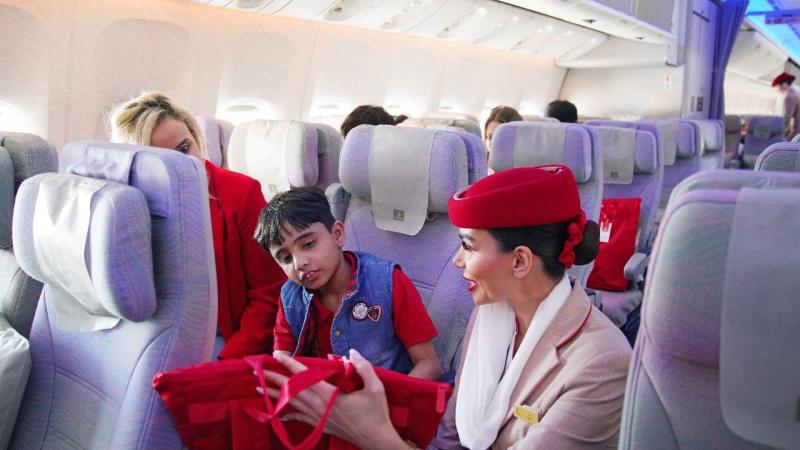 «طيران الإمارات» تنظم رحلة تعريفية خاصة للتوعية بسفر ذوي التوحّد
