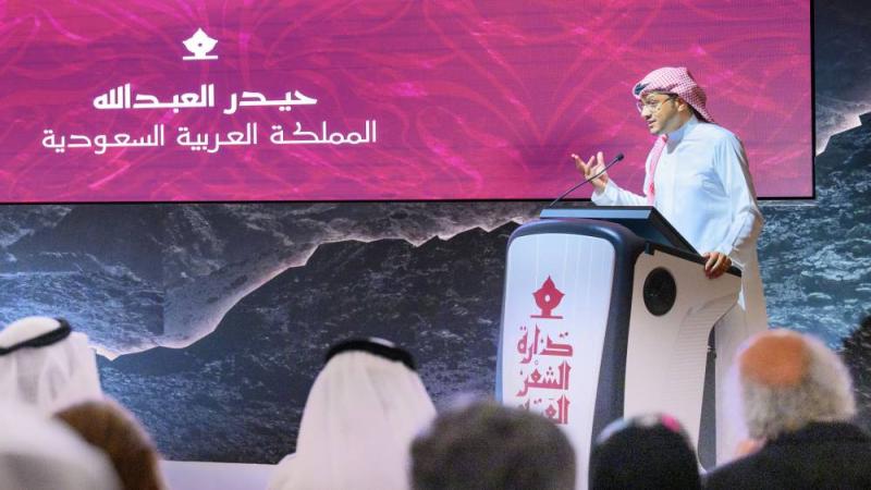 ولي عهد الفجيرة يشهد الأمسية الافتتاحية لدارة الشعر العربي