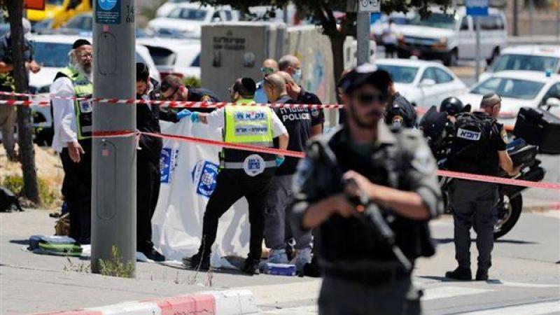 عملية طعن لشرطي إسرائيلي عند باب الساهرة في القدس