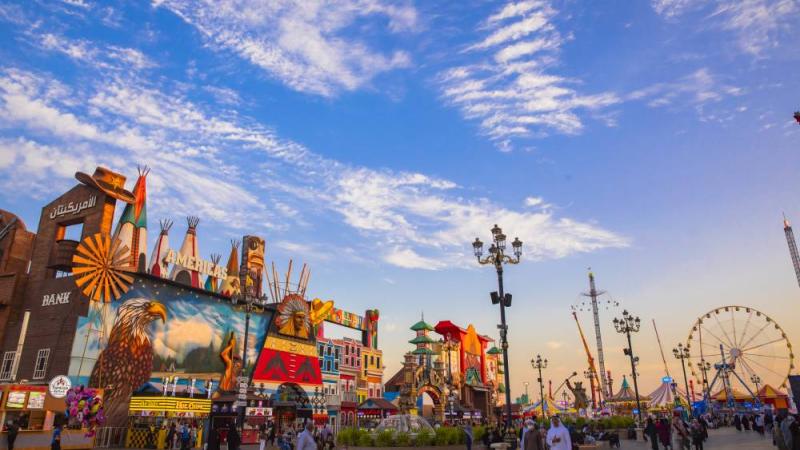 عروض غير مسبوقة في آخر 3 أيام للموسم الـ28 للقرية العالمية