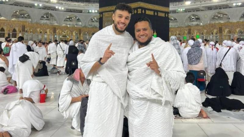 النجم المغربي مزراوي يفضل الحج على معسكر المنتخب