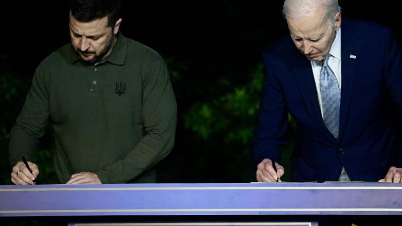 زيلينسكي: الاتفاق الأمني الأمريكي الأوكراني يمهّد الطريق أمام انضمامنا للناتو