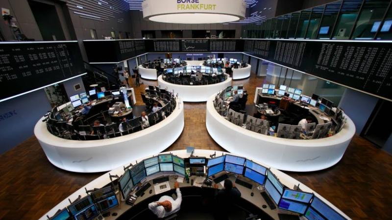 أسهم أوروبا تفتح مرتفعة بدعم مكاسب التكنولوجيا والبنوك
