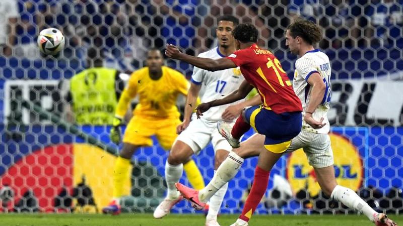 الإمتاع الإسباني يعوض خيبات العروض الباهتة في «اليورو»