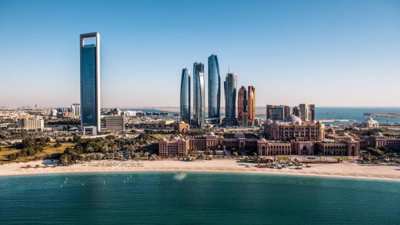 الناتج المحلي لأبوظبي ينمو 3.3% خلال الربع الأول