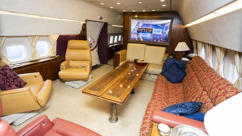 طائرة بابلو إسكوبار منزل فاخر