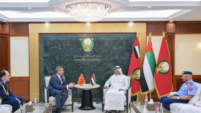 المزروعي يستعرض علاقات التعاون مع السفير التركي