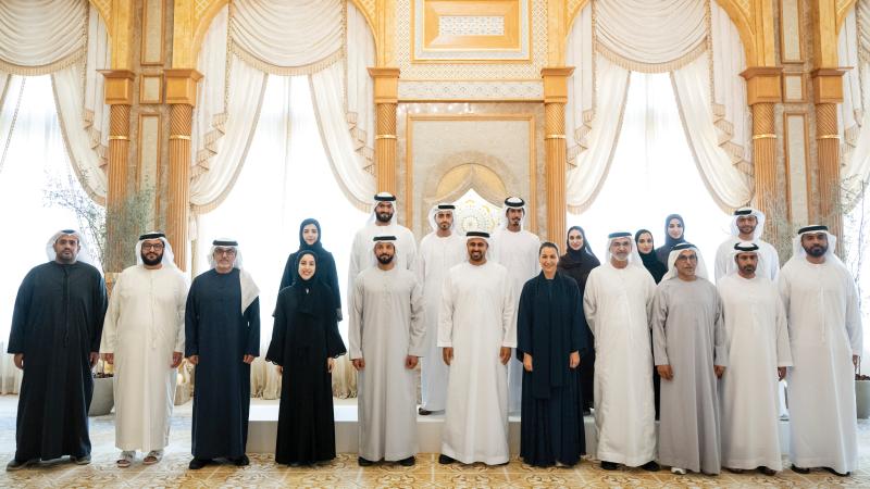 ذياب بن محمد بن زايد: تسخير طاقات وقدرات شبابنا في خدمة الإنسانية
