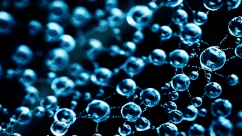 بوليمر «ذكي» يغير لونه ويصلح نفسه