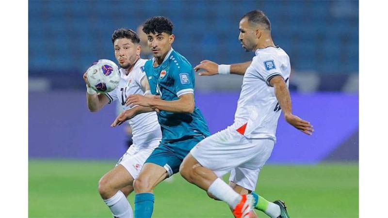 من مباراة منتخبي العراق وفلسطين