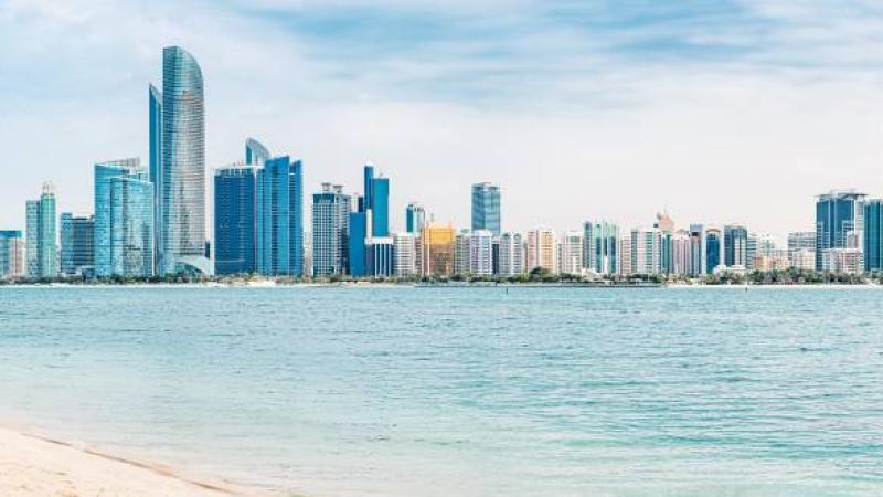 عقارات أبوظبي تواصل مساراً صعودياً خلال 2024 بمشاريع جاذبة