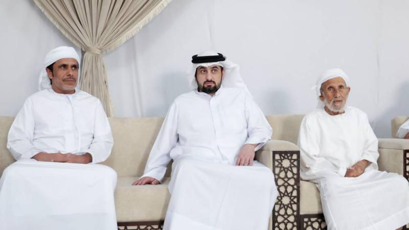 أحمد بن محمد يعزي في وفاة مبارك سعيد مرخان
