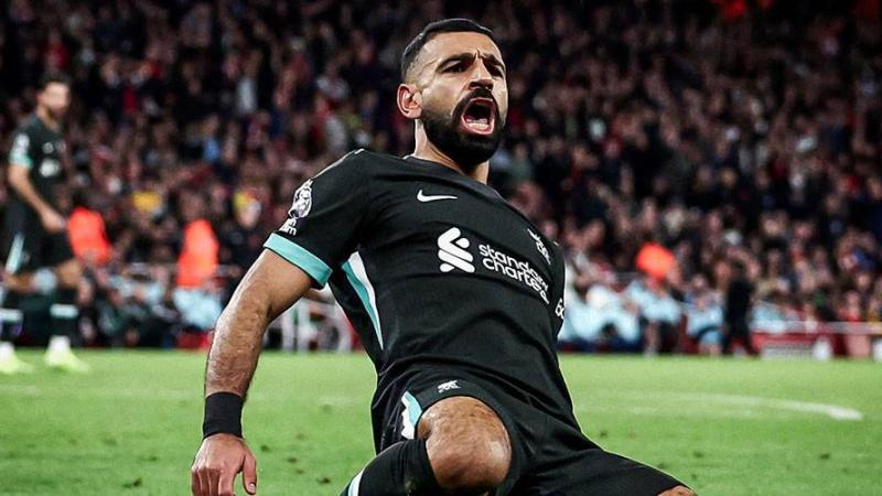 فابريزيو رومانو: محمد صلاح يقترب من تجديد عقده مع ليفربول