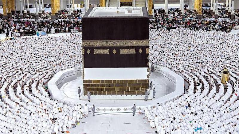 السعودية تعلن ضوابط جديدة لموسم حج 2025.. منع دخول مكة من دون تصريح رسمي