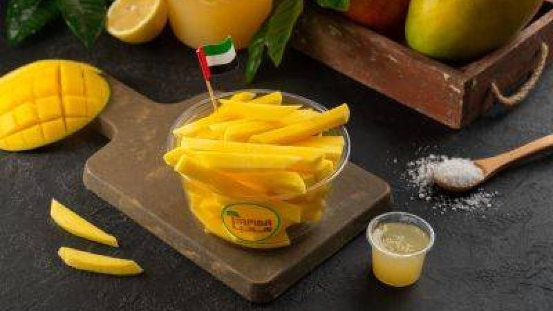ثمرة «الهمبا» علامة للصيف وبهجته