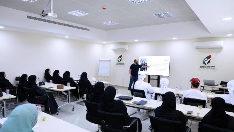 خلال الدورة التدريبية