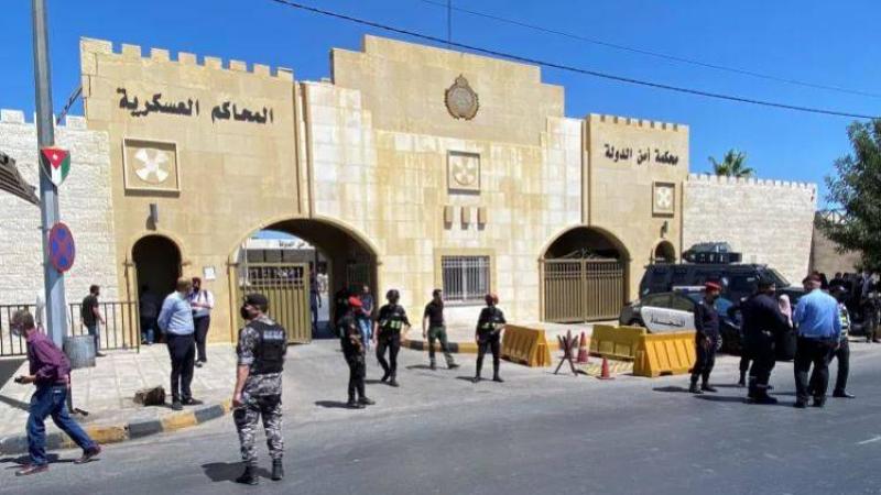 السجن 20 عاماً لـ4 متهمين بحيازة مواد متفجرة في الأردن