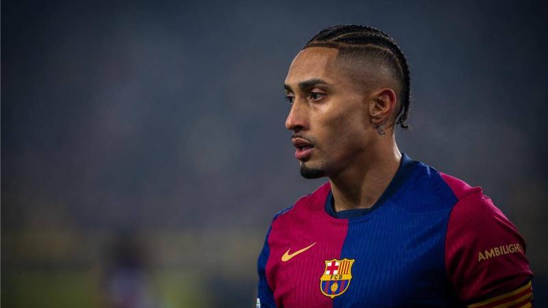 رافينيا قبل الكلاسيكو: لا أتخيل برشلونة من دوني