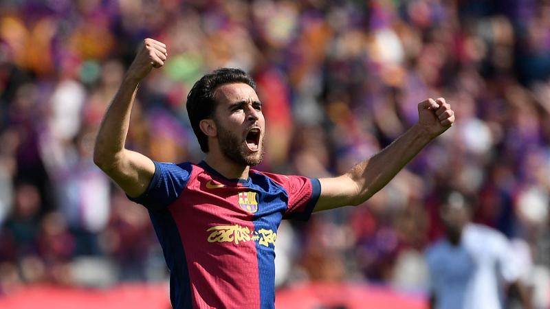 انتهاء الشوط الأول بفوز برشلونة على ريال مدريد 4-2