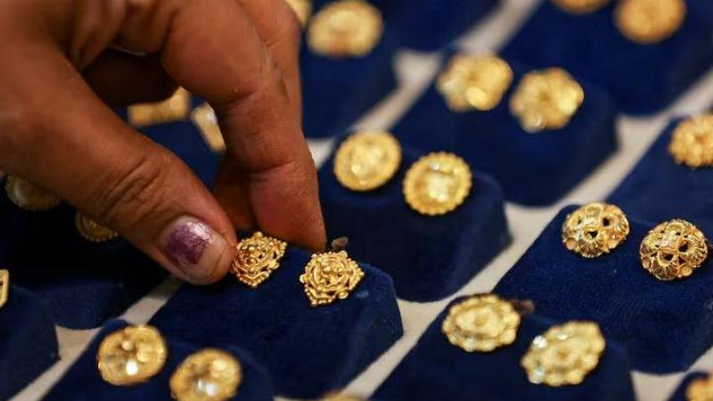 تحديث صباحي لأسعار الذهب في مصر اليوم الثلاثاء.. هل حان وقت الشراء؟