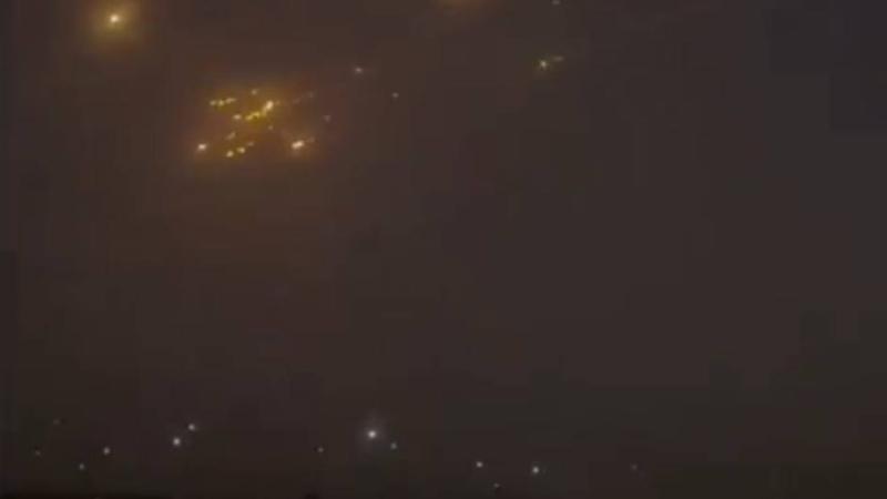 الحطام المشتعل