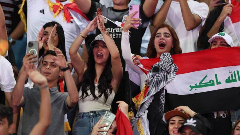 الجمهور العراقي خلال مباراة الأردن