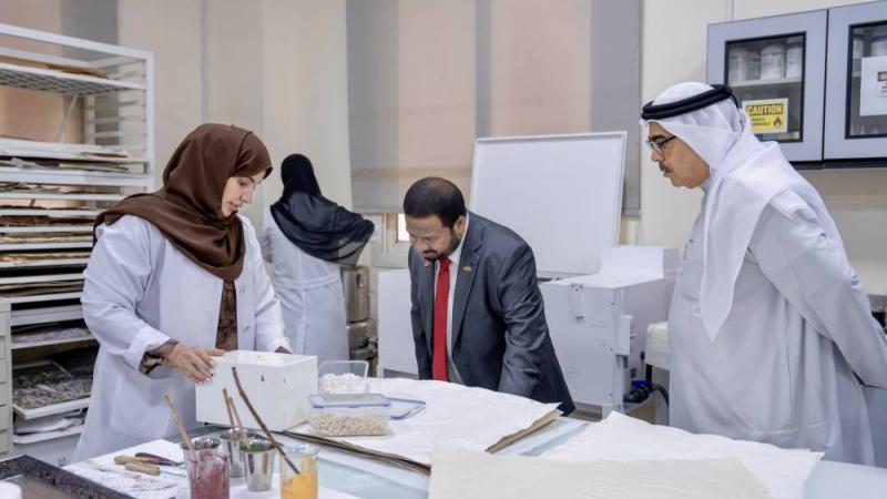 معهد الشارقة للتراث يبحث التعاون مع المالديف