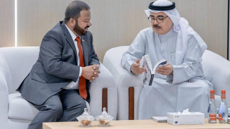 معهد الشارقة للتراث يبحث التعاون مع المالديف