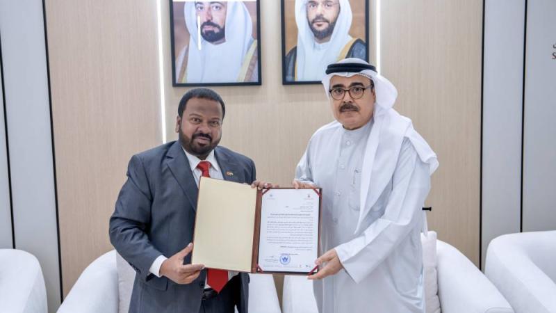 معهد الشارقة للتراث يبحث التعاون مع المالديف