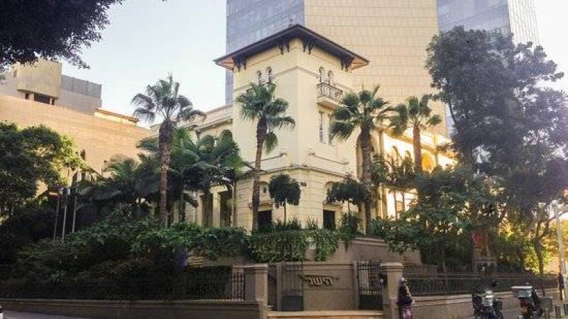 عائلات دبلوماسيين روس تغادر إسرائيل
