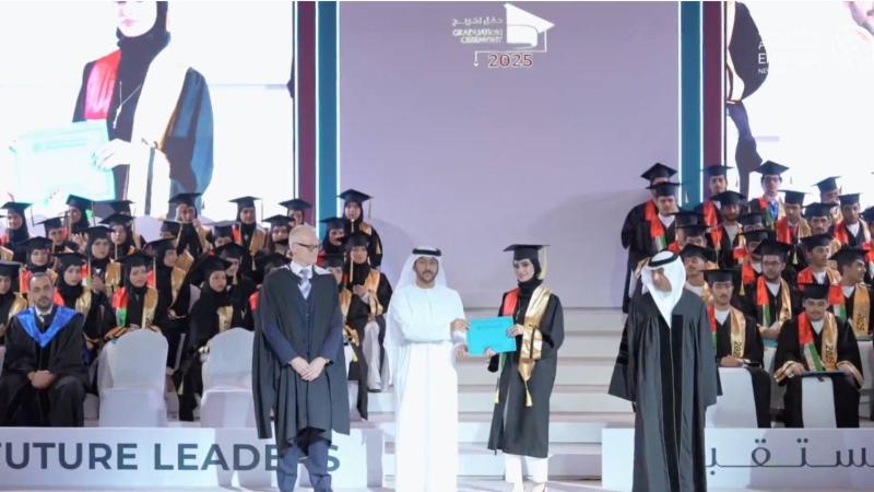 برعاية منصور بن زايد.. تخريج طلبة مدارس الإمارات الوطنية في مجمع رأس الخيمة
