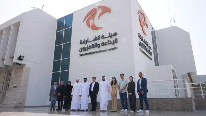 قيادات الهيئة تستقبل الوفد الصيني