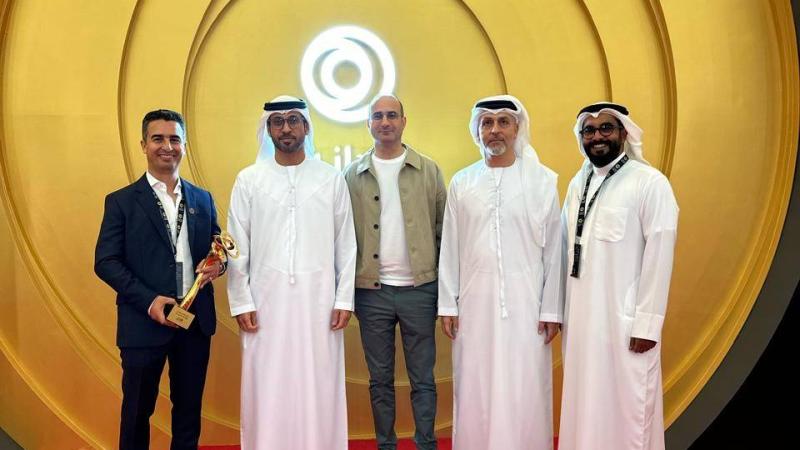 مؤثرات «كائنات» تمنح «أبوظبي للإعلام» جائزة «الدانة للدراما»