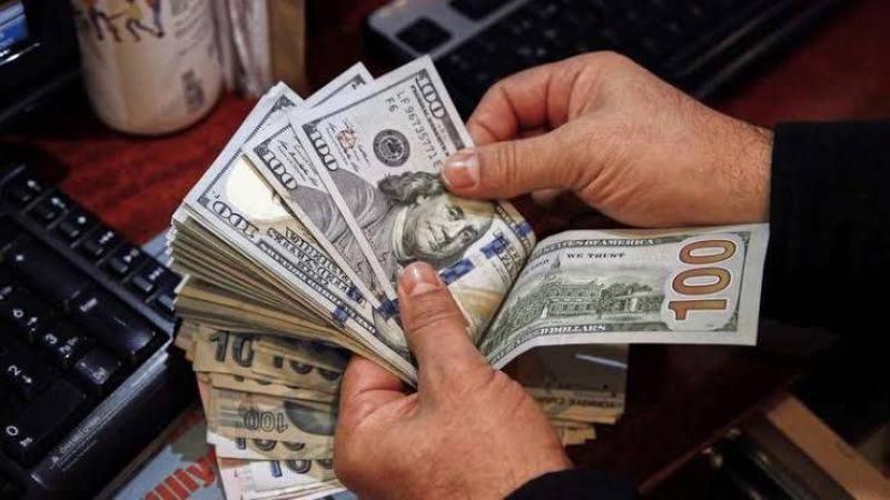 بعد هبوط متتالٍ.. تعرف إلى سعر الدولار اليوم في مصر