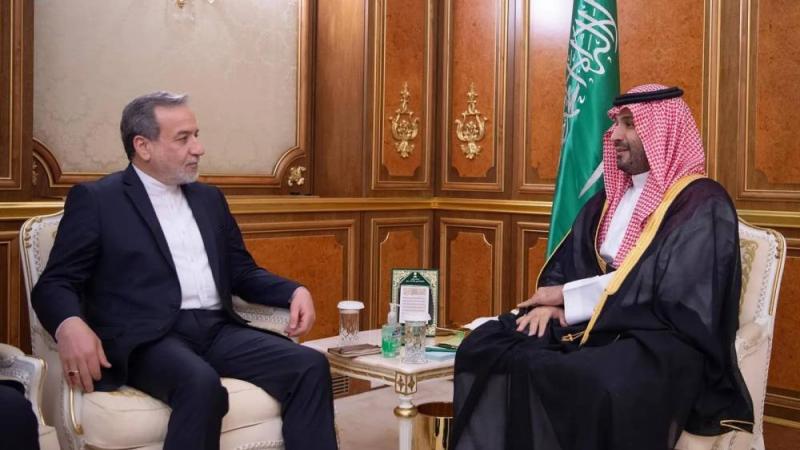 ولي العهد السعودي يبحث مع عراقجي اتفاق وقف إطلاق النار بين إيران وإسرائيل