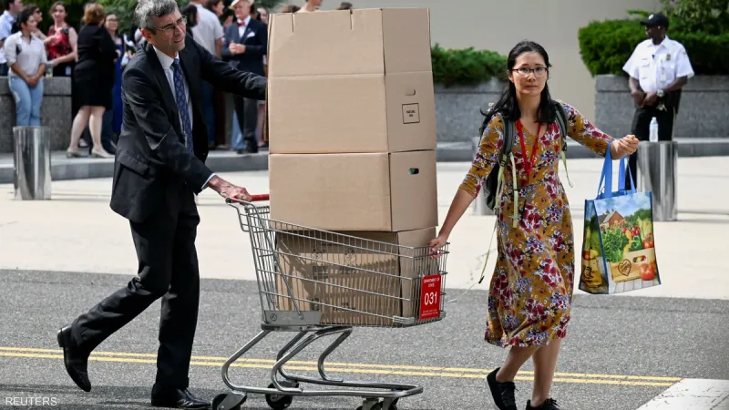 الخارجية الأمريكية تباشر تسريح أكثر من 1300 موظف