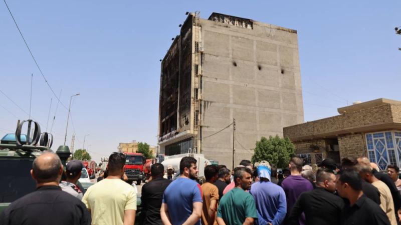 60 قتيلاً بحريق في العراق.. والسلطات تفتح تحقيقاً
